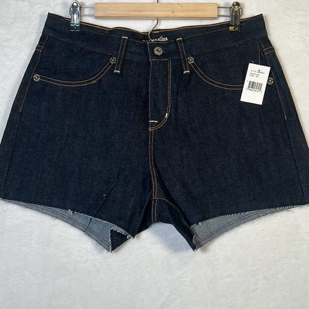Big Star jean denim shorts- New with‎ tags- Women 27